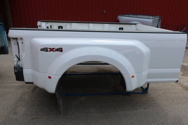 17-22 Ford F-250/F-350 Super Duty White 8ft Long Dually Bed Truck Bed - Image 9