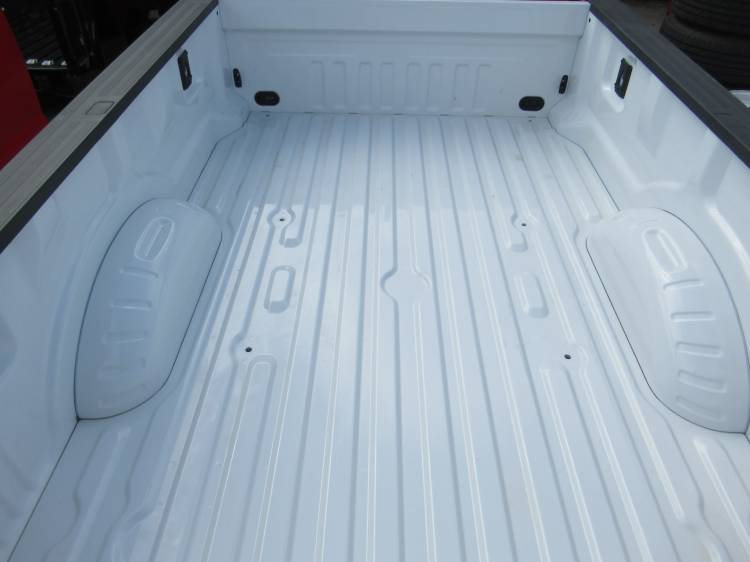 17-19 Ford F-250/F-350 Super Duty White 8ft Long Dually Bed Truck Bed - Image 3