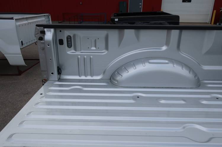 17-22 Ford F-250/F-350 Super Duty Silver 8ft Long Bed Truck Bed - Image 9