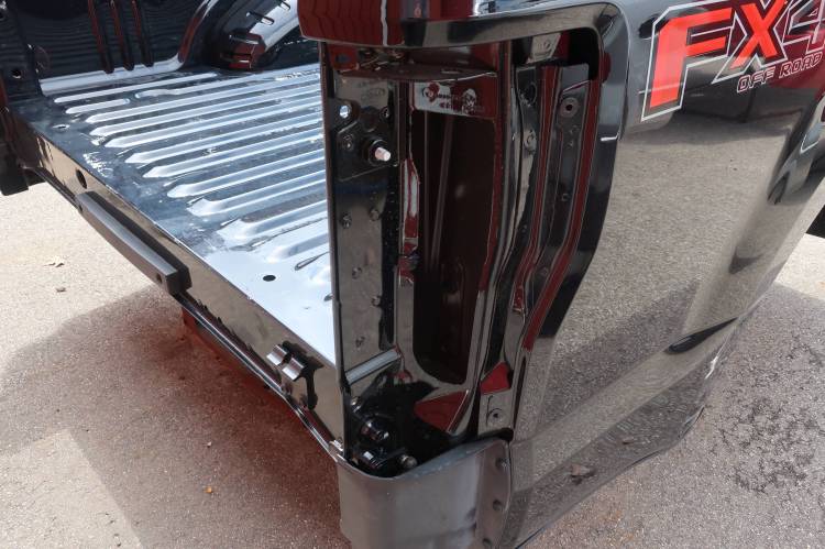 17-19 Ford F-250/F-350 Super Duty Agate Black 6.59t Short Bed Truck Bed - Image 11