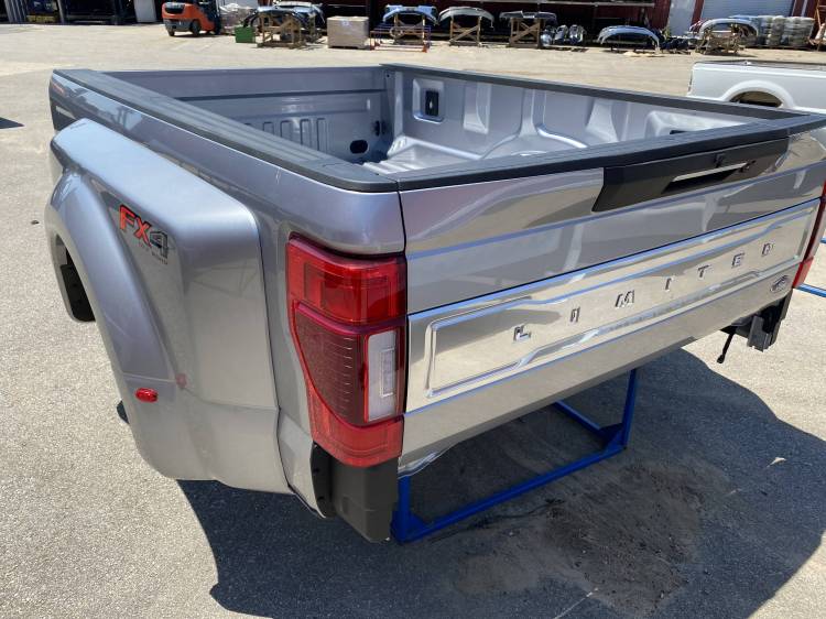 17-19 Ford F-250/F-350 Super Duty Silver 8ft Long Dually Bed Truck Bed